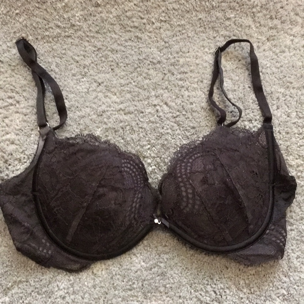 Victoria Secret Lace Plunge Bra